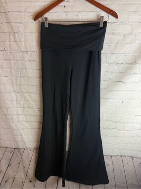 Offline High-Waist Black Fold-Over Flare Yoga Pants Medium